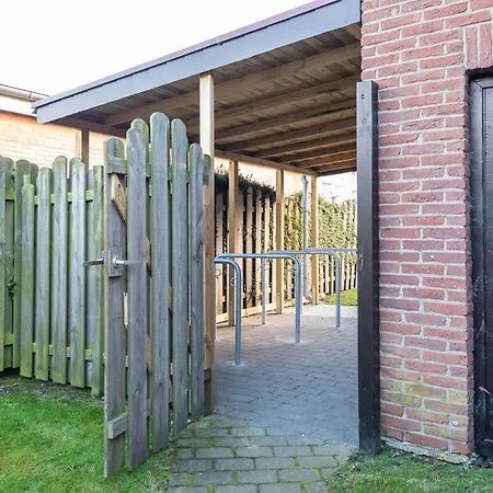 Haus Mittelstr Whg 3 Og Links