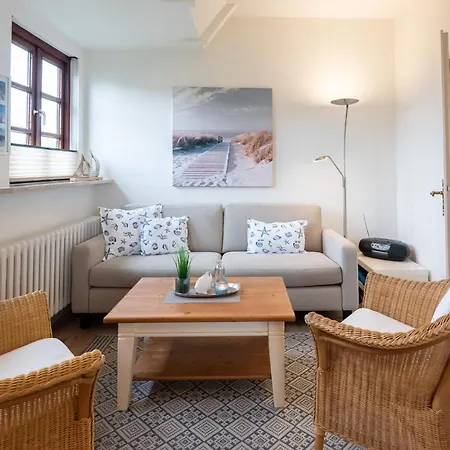 Haus Mittelstr Whg 3 Og Links