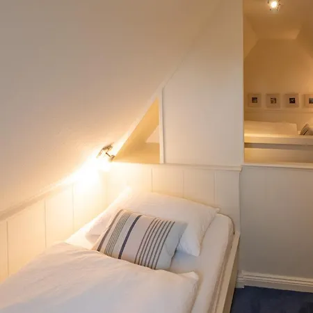 Haus Mittelstr Whg 3 Og Links Apartament *